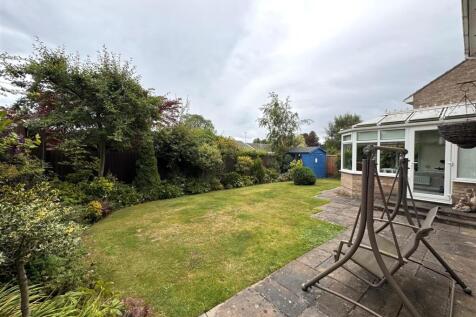 58 Northfield garden.jpg