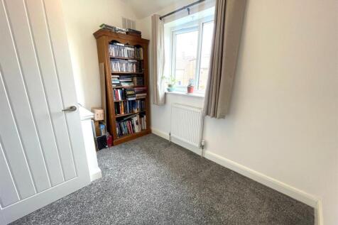 Bedroom 3.jpg