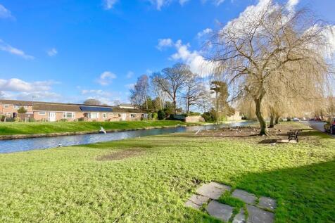 Riverside Image 2.jpg