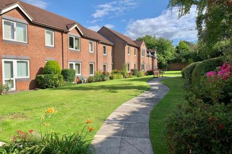 Haldenby Court garden 4.jpg