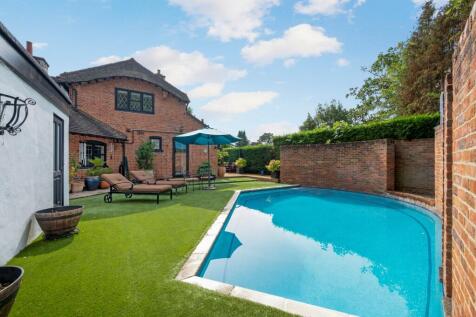 Property Image 8