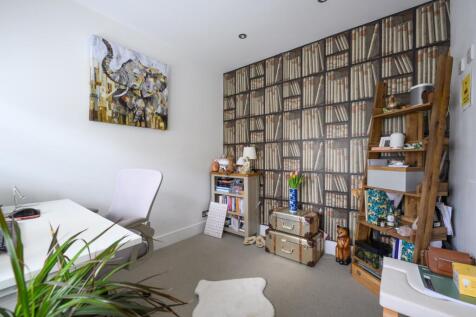 Property Image 16
