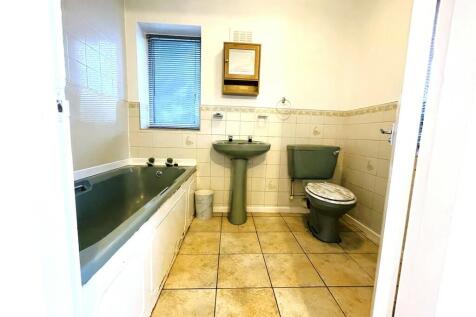IMG_E1145 - Bath ...