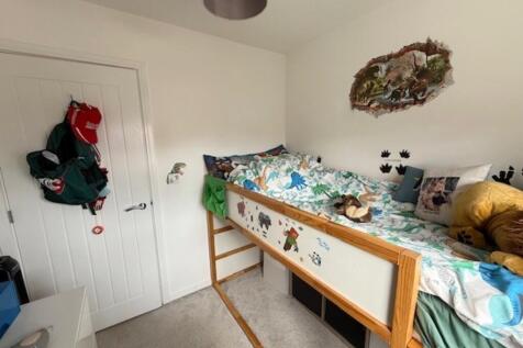 small room 1
