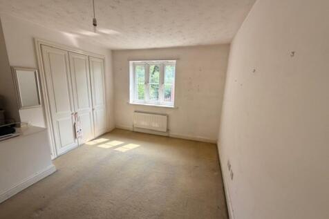 main bedroom 2