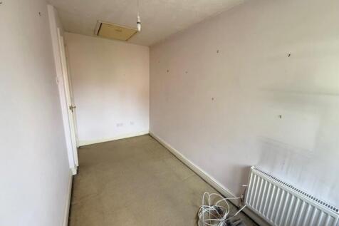 small bedroom