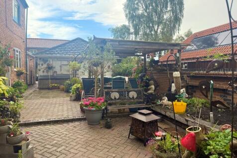 side garden 1