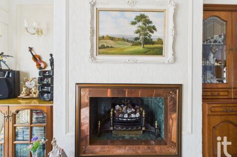 Photograph 10