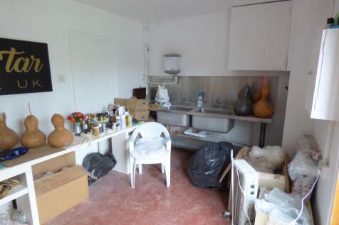 Studio Unit Photo 2