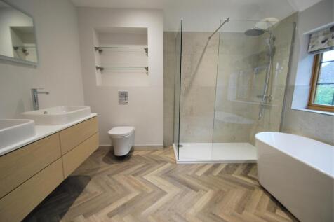 Master Ensuite