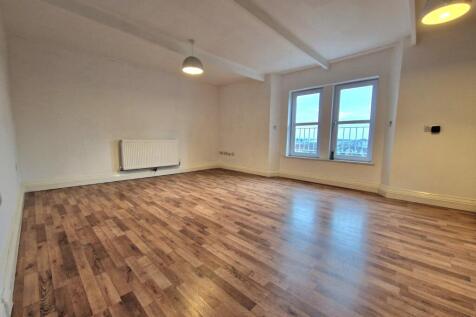 Lounge/Kitchen