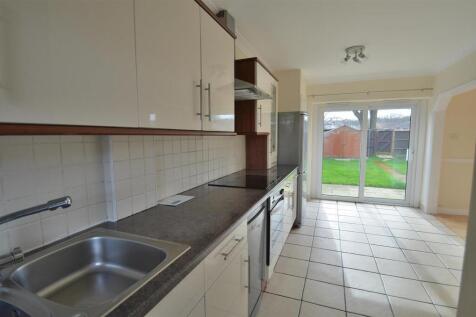 kitchen 2.jpg
