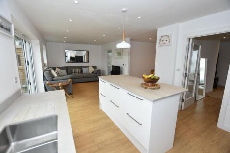 Kitchen/Living