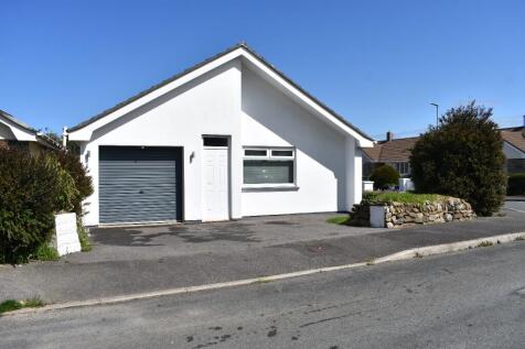 Drive/Garage