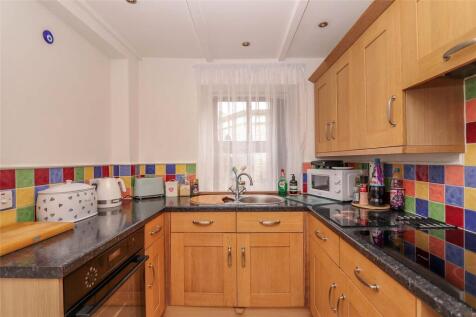 Kitchen/Breakfast Rm