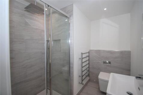 Bedroom 2 Ensuite