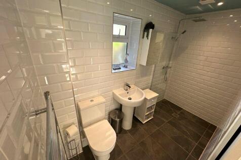Guest Shower Room