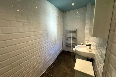 Guest Shower Room