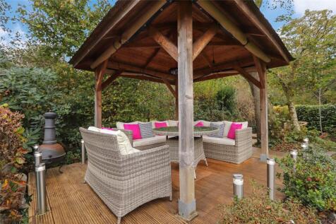 Entertaining Area