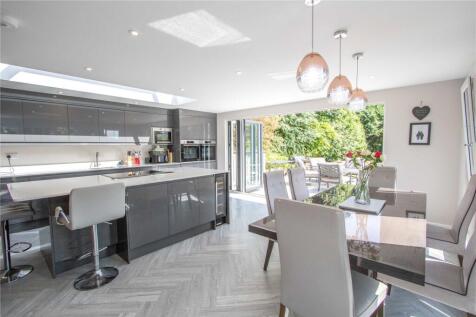 Kitchen/Diner/Family