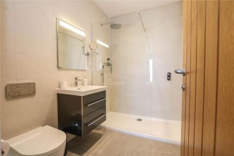 En Suite Shower Room