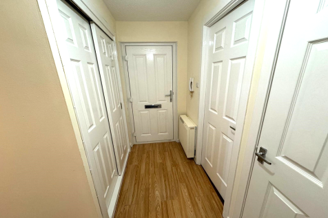 ENT HALLWAY