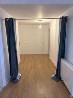 lounge - bedroom 2.jpg