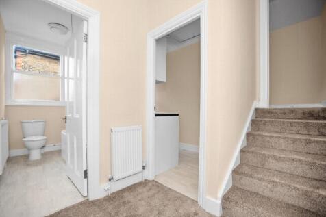 Flat 3, Hallway