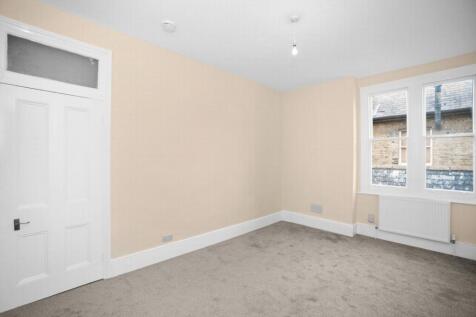 Flat 3, Bedroom