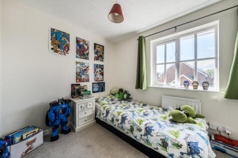 1347991-17-68bed6...