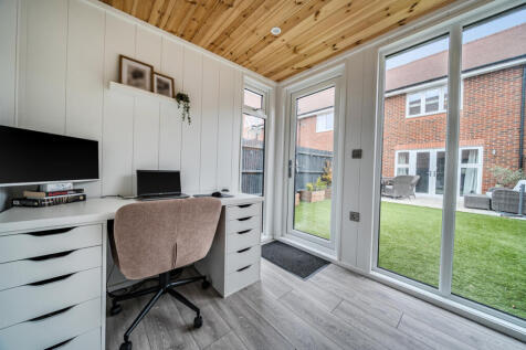 1371459-25-68ff6f...