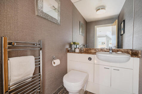 1384102-22-6929b3...