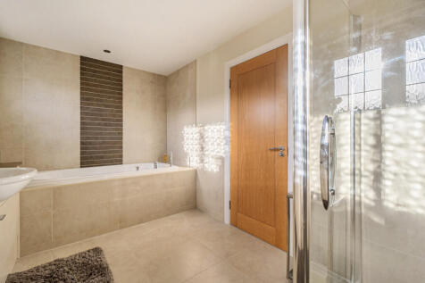 1384102-1-6929b2e...