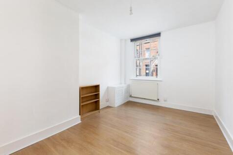 Peabody Estate Block E FLat 2 (02 of 08).jpg