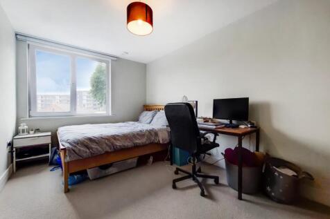 5_Bedroom 2-0.jpg