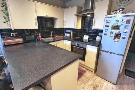 Kitchen Flat C