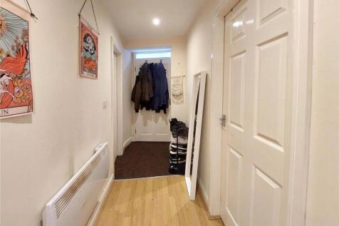 Hallway Flat B