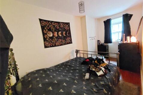 Bedroom Flat E