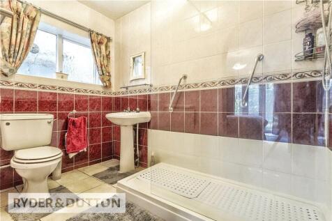 En Suite Shower Room