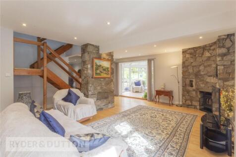 Lounge Dining Room