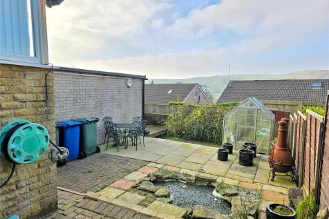 Rear Patio Gardens