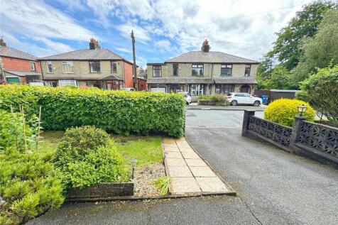 Garden / Driveway