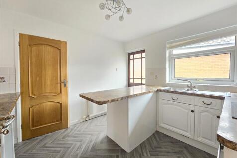 Fitted Kitchen