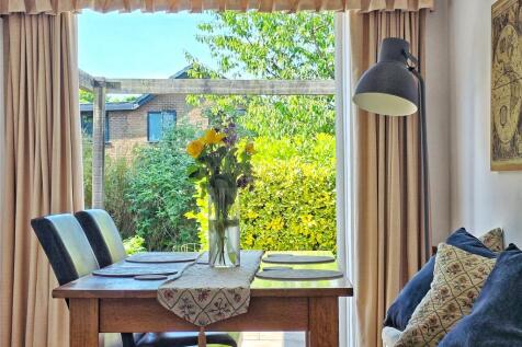 Dining Rm To Garden