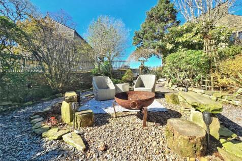 Rear Gardens