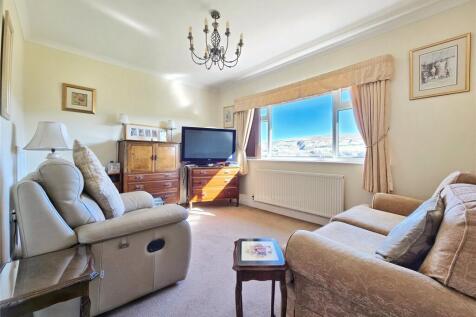 Bedroom3/ Lounge