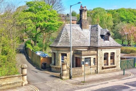 Period Gate Lodge