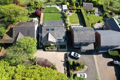 Plarge Detached Plot
