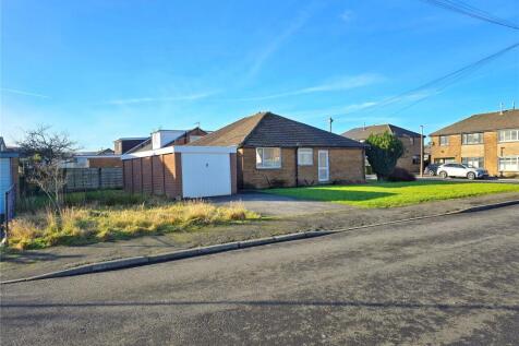 Side, Garage/Gardens