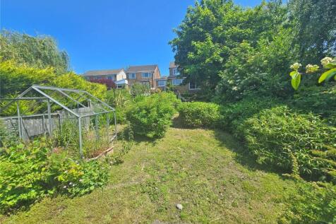 Large Gardens
